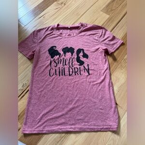 Hocus Pocus size small T-shirt never worn smoke-free home.